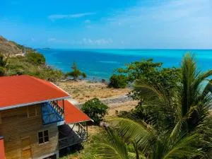 Kalaloo Point - Smooth Water Bay