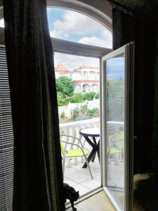 Studio with sea view furnished balcony and wifi at Vir