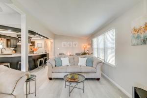 Deck and Pool Access Myrtle Beach Getaway