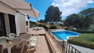 TV 57 privat pool - Ullá