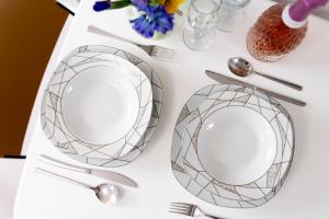 Cosy Loft Retreat, King Bed, En-suite, Kitchenette, Homestay