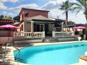 Villa splendide à Villeneuve-Loubet avec piscine privée - 比奥