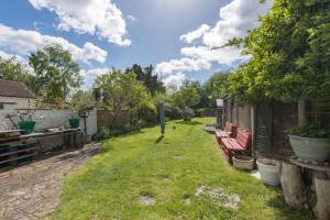Cosy Family Home in Ruislip