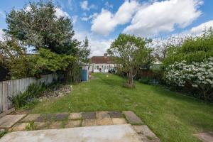 Cosy Family Home in Ruislip