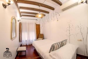 Casa de la Mezquita y Casa de Carretas MeninasCollection