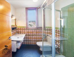 Casa de la Mezquita y Casa de Carretas MeninasCollection