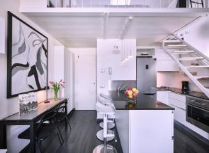 STUDIO THE BEACH - Regarda Travel