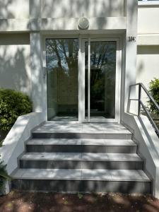 Devant les grands chalutiers