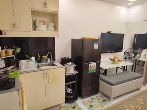 Victoria De Morato Staycation