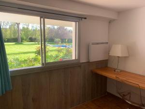 Appartements Appartement familial au bord de la Marne, jardin tropical , piscine, tennis, terrasse, parking gratuit proche Disneyland : photos des chambres