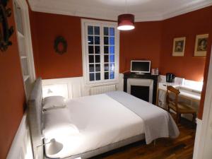 B&B / Chambres d'hotes Bed & Breakfast La Clepsydre : photos des chambres