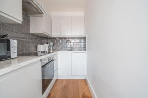 Modern 1 Bedroom Apartment in Central Eastleigh