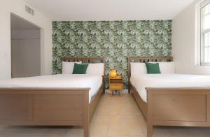 2 Luxury Bedrooms at Yacht Club de Aventura