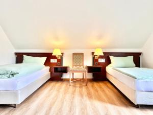 Ferienwohnung 2-4 Pers WLAN und Parkplatz, HDZ und Kliniken in der Nähe, direkt an der A2 und A30 gelegen