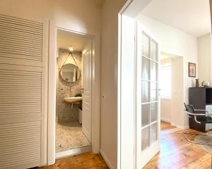 Este Apart Historical Center