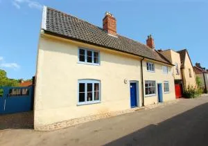 Half Moon Inn - Burgh next Aylsham