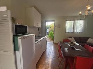 Appartements Bel appart F2 Orly aeroport : photos des chambres