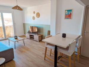 Appartements Le Panoramique - T2 46m² - Proche centre-ville et gare : photos des chambres
