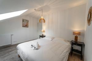 Appartements La Champanaise - 2 bedroom apartment 300m from Lake Annecy : photos des chambres