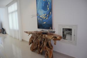 The Coral Villa with marina access, free ka yak and private pool - Al Dana Island Fujairah