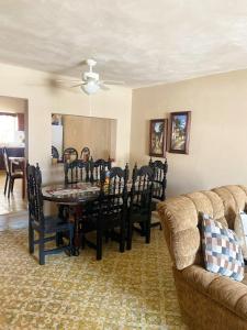 Casa Estancia Viajera Olímpica - 7 Min Malecón