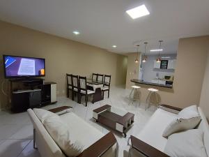 Yolanda 401 - Pertinho da praia e de todas comodidades