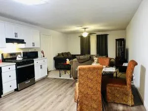 Cozy and Convenient! - Port Arthur