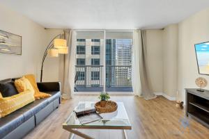 Modern 1BR Condo in Upscale Brickell Locale