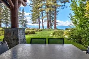 The PEAK Rubicon 11 - The Ultimate in Lakefront Luxury - Lake Valley