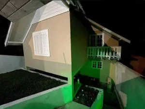 Casa Cerejeiras - Santa Clara