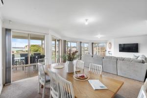 Strandhytta 10 Cant Rd Goolwa South - No Linen Included