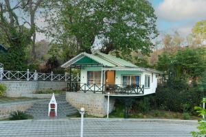 MGM Whispering Winds Yelagiri