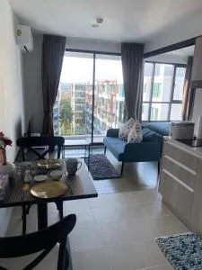 Centrio Condominiums Top Floor with Pool and Garden view - Ban Na Kha