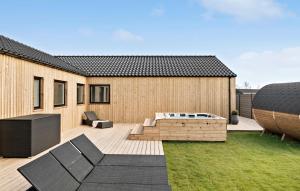 Cozy Home In Hadsund With Sauna