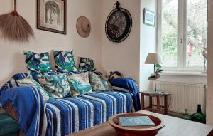 Maisons de vacances 3 Bedroom Stunning Home In Groix : photos des chambres