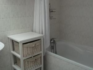 Maison Champêtre Restaurée avec WIFI et Cheminées - FR-1-491-369