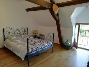 Maisons de vacances Gite Chatillon-sur-Cher, 5 pieces, 7 personnes - FR-1-491-394 : photos des chambres