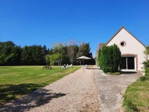 Gîte tout inclus avec piscine privative, activités de plein air et animaux en liberté - FR-1-491-396 - Azé