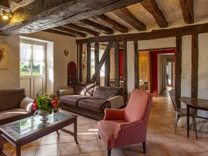 Gîte familial près des châteaux de la Loire avec jardin et jeux pour enfants - FR-1-491-390