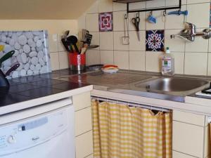 Maisons de vacances Gite Pouille, 3 pieces, 3 personnes - FR-1-491-405 : photos des chambres