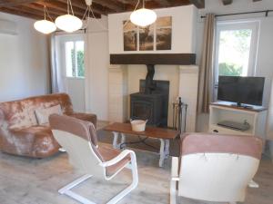 Gîte de charme proche du ZooParc de Beauval - 2 terrasses, jardin, cheminée, clim, parking gratuit - FR-1-491-408