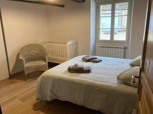 Maison de Campagne Confortable avec Cheminée et Jardin - FR-1-491-432