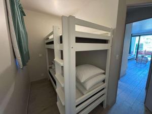 Studio cabine 5 personnes avec piscine et parking, Cannes la Bocca - FR-1-609-100