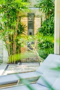 Virginia villa 4BR 5min walk to beach with assistant villa and pick up from airport and security