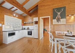 North Lodge Clan Cottage