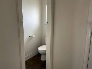 Spacious Wagga Escape