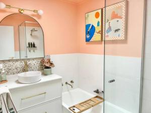 Dolce Vista - North Beach Coastal Haven
