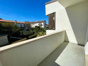 Refreshing villa with private garden near the beach
