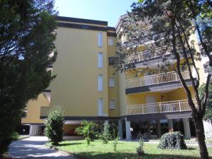 Lovely flat at Grado Pineta