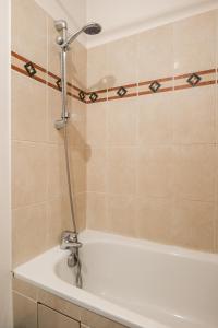 Appartements Spacieux Appart - 11 personnes - Disneyland & Paris : photos des chambres